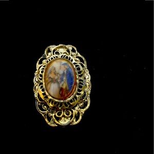 Vintage Victorian Style Fiural Enameled Oval Pin Brooch Gold Plated